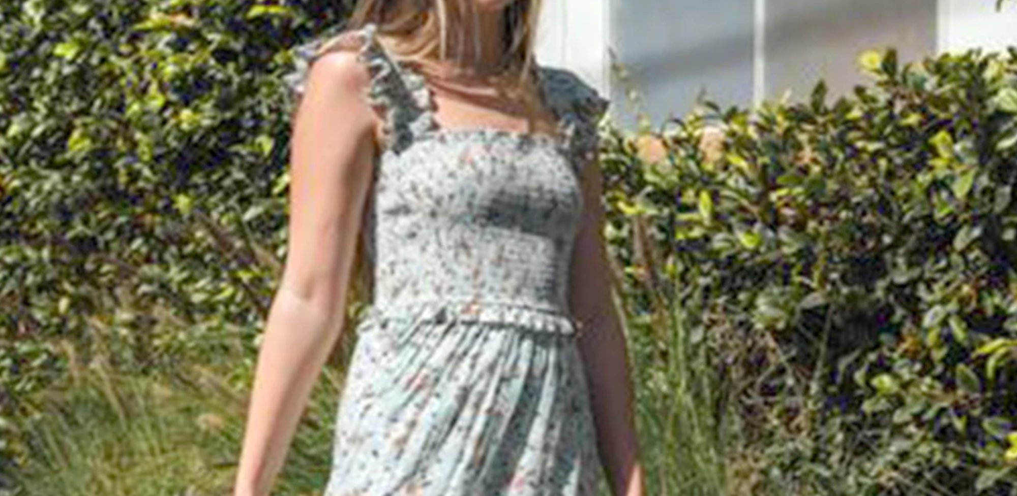 The Daisy Babe Dress in Brown