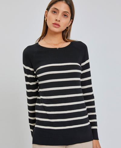 model in stripe top back and white